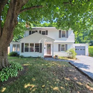 16 Brooks Avenue, Lewiston, ME, 04240