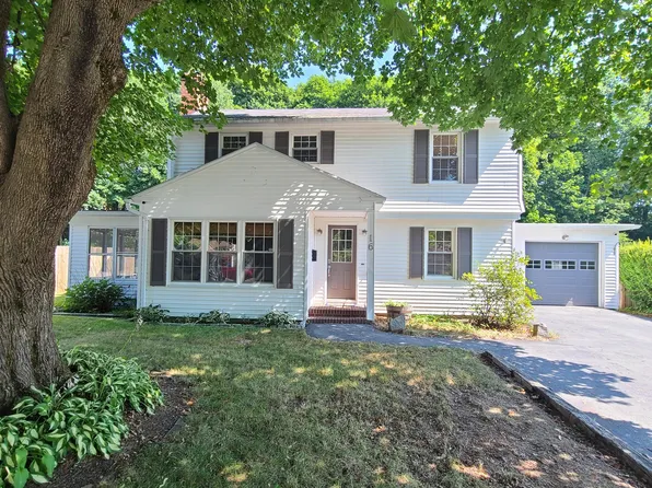 16 Brooks Avenue, Lewiston, ME 04240