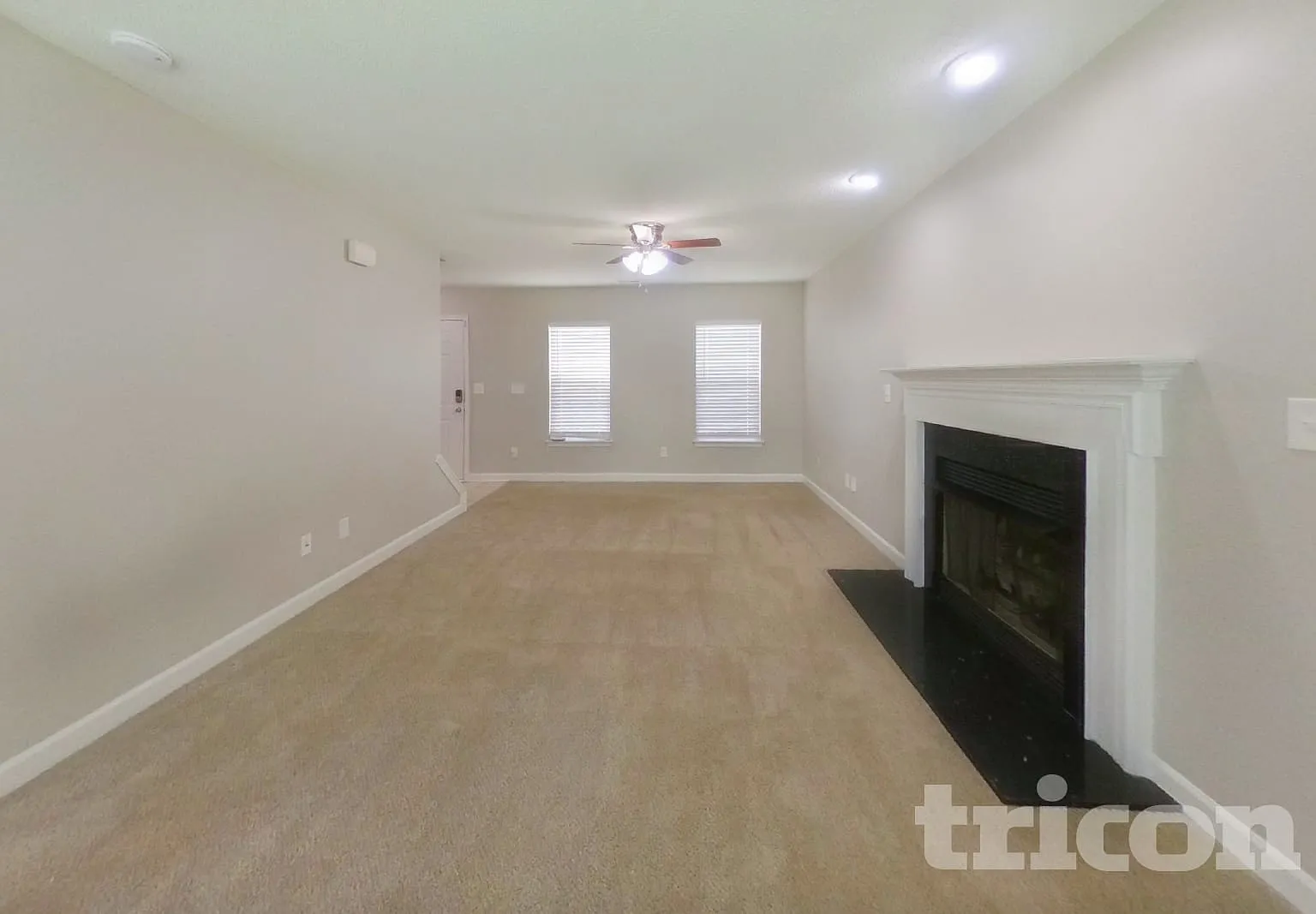 911 Woodington Lane Charlotte NC — Photo 3