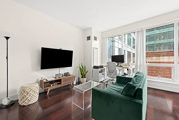 Rented by Corcoran | media 1