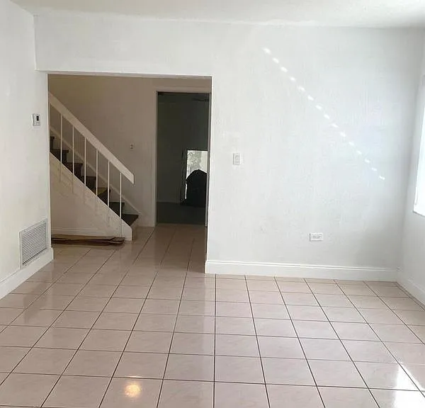 3026 E Missionwood Cir — Photo 3