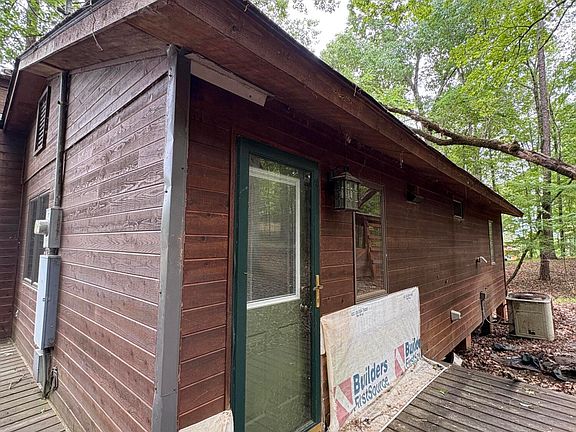 3rd image of 293 Willis Rd