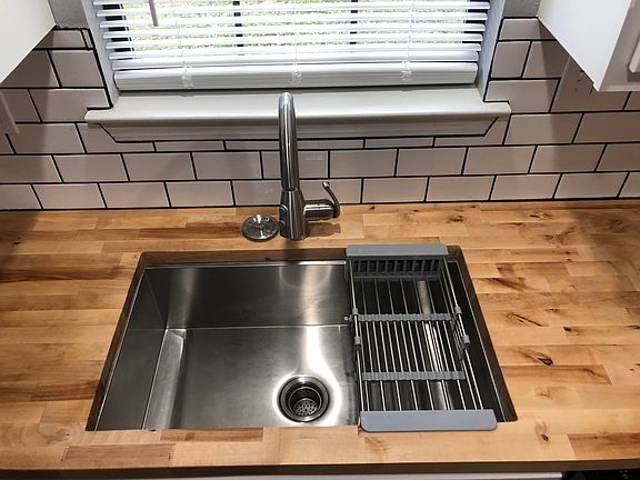 Undermount Sink
