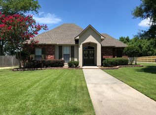 14303 Elise Catherine Dr, Gonzales, LA 70737