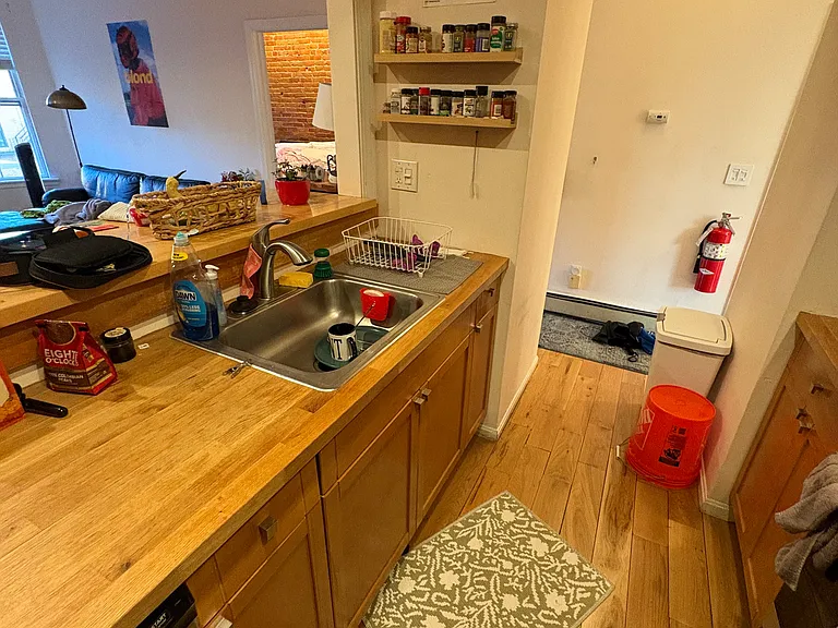 204 Northampton St #3 — Photo 8