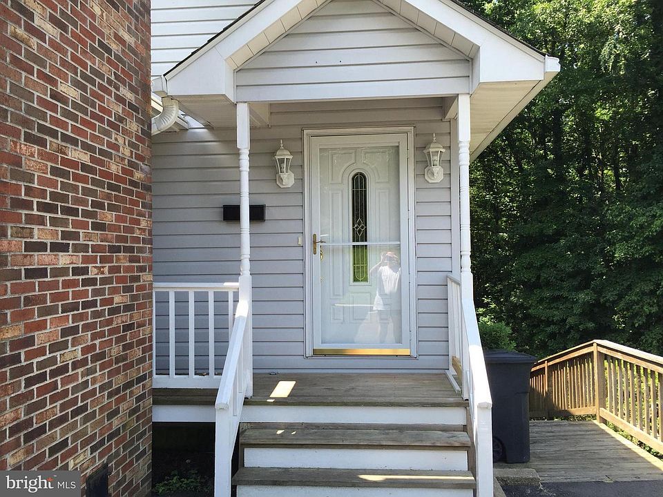 1st image of 4160 Bristol Dr