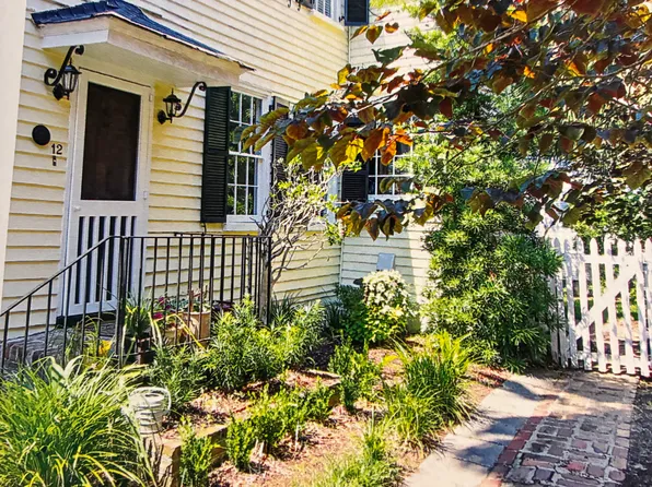 (undisclosed Address), Charleston, SC 29401