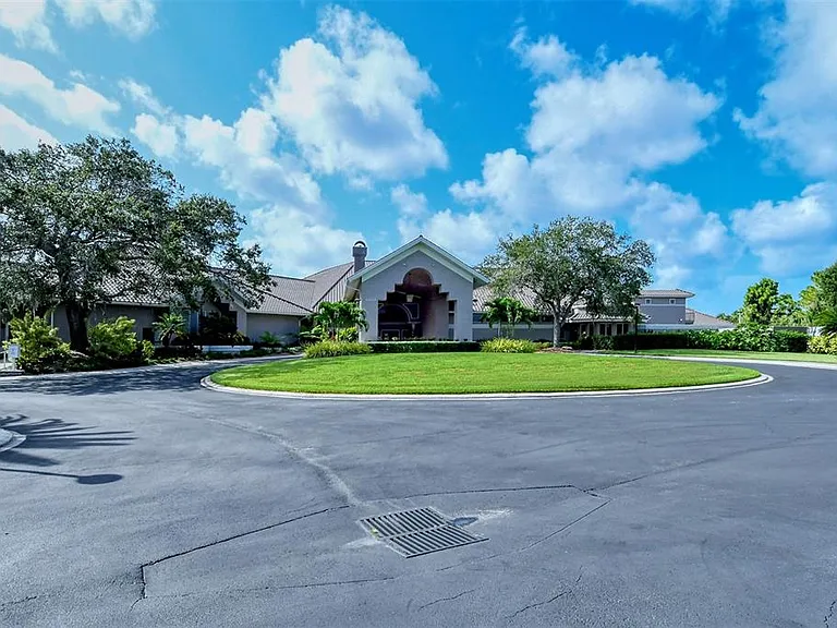 9300 Clubside Cir #1306 — Photo 17