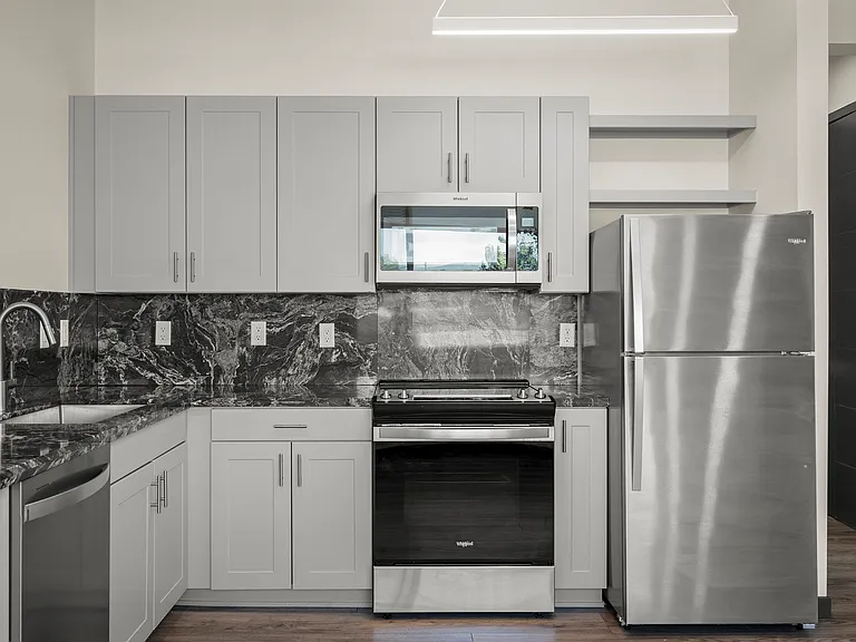 320 Grand Canyon — Photo 12