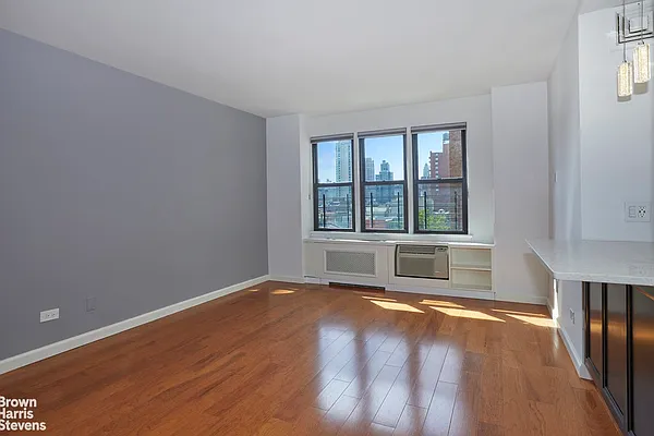 Rented by Brown Harris Stevens | media 6