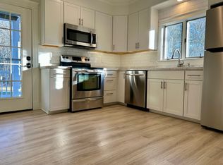 92 Court St #2, Exeter, NH 03833