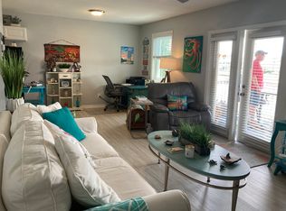 190 Pompano Dr SE APT C, Saint Petersburg, FL 33705