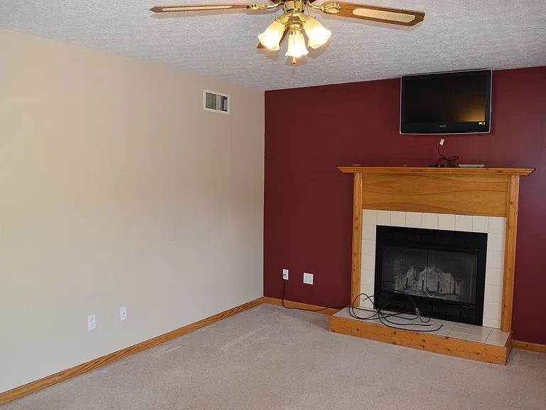 110 Dogwood Cir — Photo 6