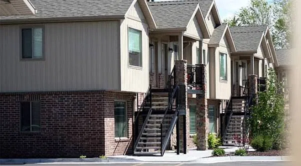 Aspen Grove Apartments — Photo 2