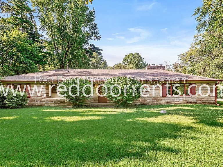 4701 Kessler Boulevard East Dr — Photo 34