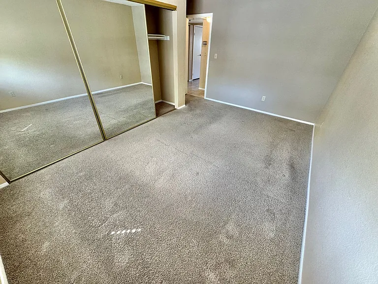2708 Beaver Creek Ct #102 — Photo 9