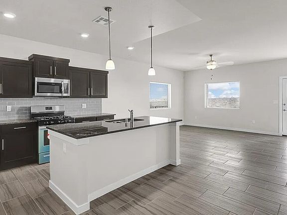 5th image of 13848 Paseo Sereno Dr