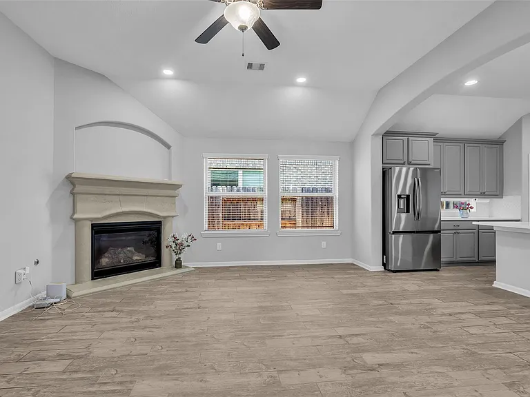 16838 Ellicott Rock Dr — Photo 10
