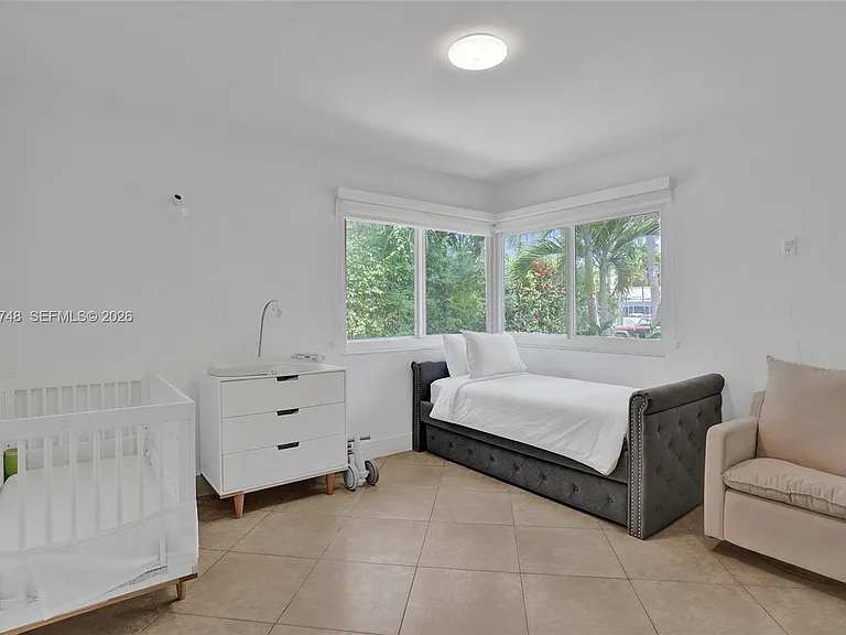 2025 Alamanda Dr — Photo 26
