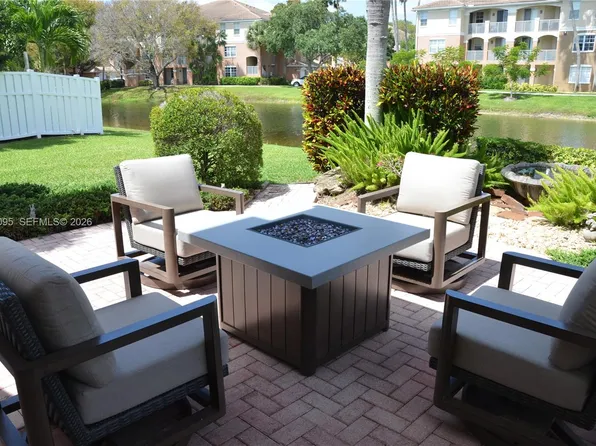 3844 NW 63rd Ter, Pompano Beach, FL 33067