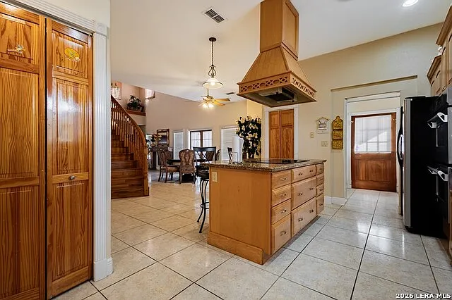 2201 Zacatecas Dr — Photo 21