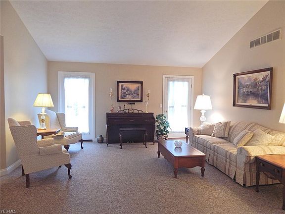 5th image of 2240 Winesap Ct