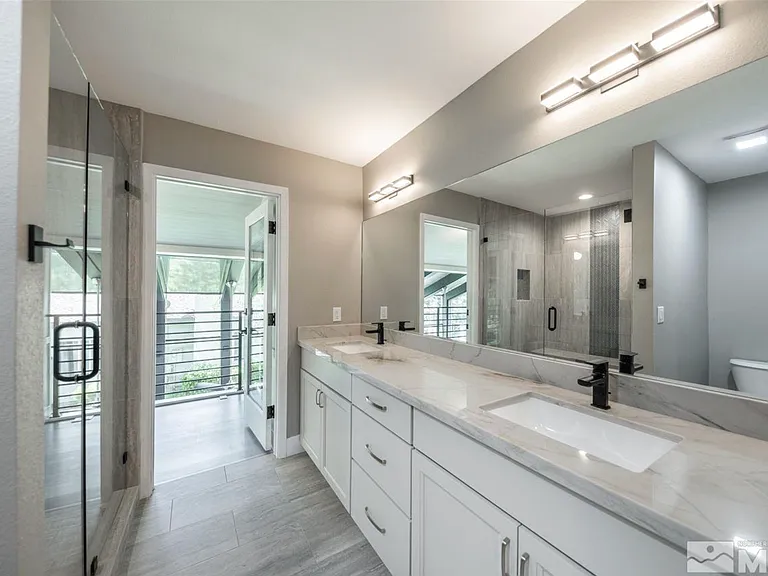 430 Angela Pl — Photo 19