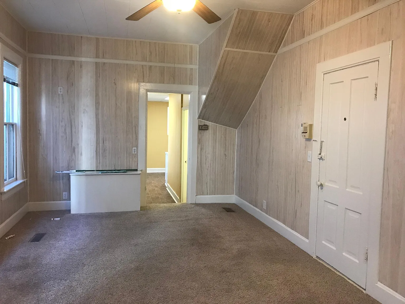 1 bed, 550 sqft, $925 — Photo 2