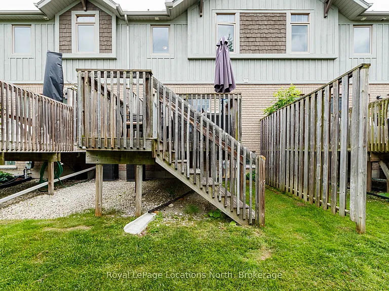 12 Silver Glen Blvd — Photo 35