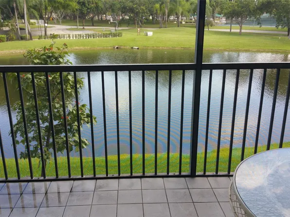 2334 S Cypress Bend Drive #210, Pompano Beach, FL 33069