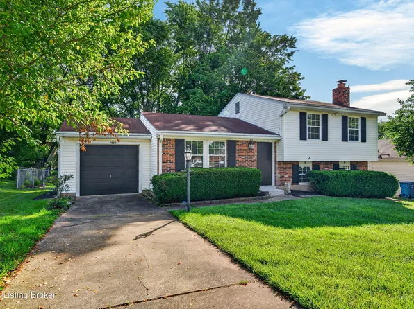 7005 Apple Orchard Ln, Crestwood, KY 40014