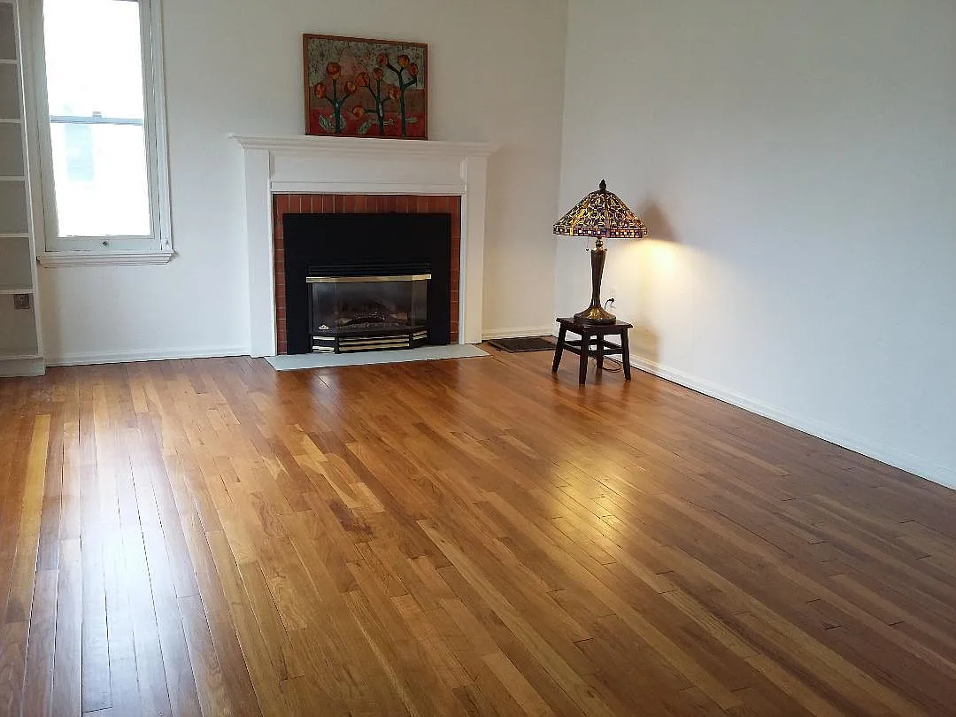33 Orchard Dr — Photo 2