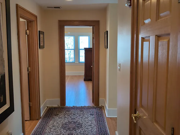417 N Hough St — Photo 16