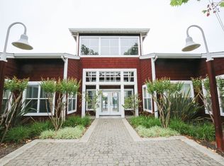 202 Bayside Ct, Richmond, CA 94804