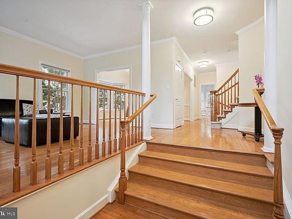 4th image of 3006 Windy Knoll Ct