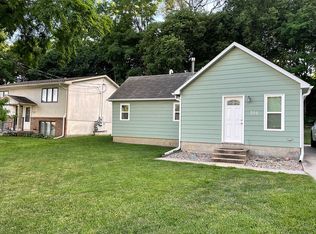 705 N 5th St, Missouri Valley, IA 51555