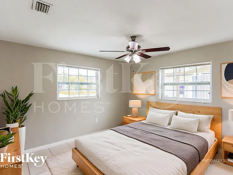 7231 McArthur Pkwy — Photo 11