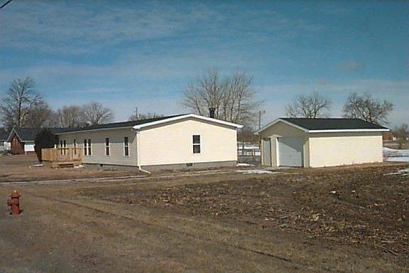 2nd image of 509 Antwerp Dr