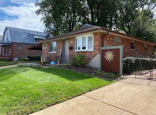 6144 Crescent Ave, Saint Louis, MO 63139