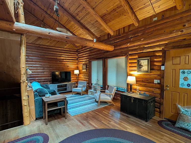 7312 E Evans Creek Rd — Photo 9