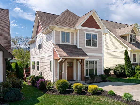 19 Tudor Way, Black Mountain, NC 28711
