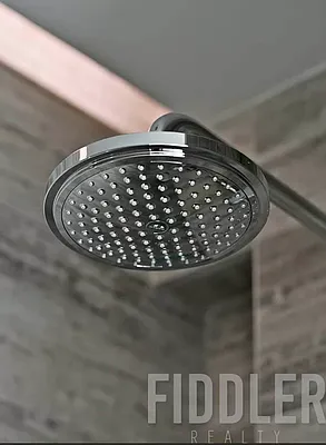 Rented by The KCI Group | media 30