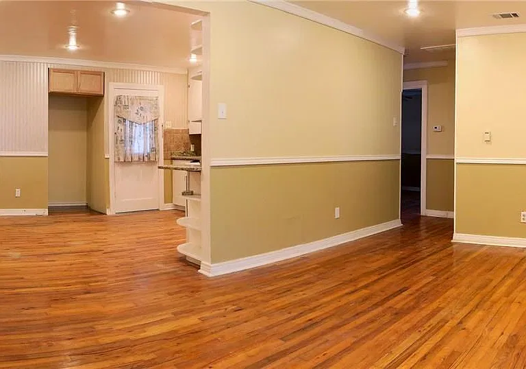 6011 Sheridan Ave — Photo 3