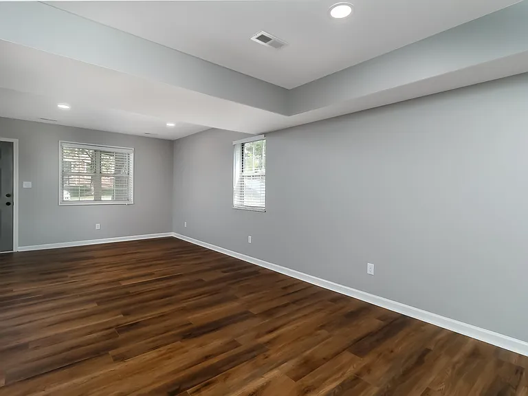 9126 Eager Rd — Photo 11