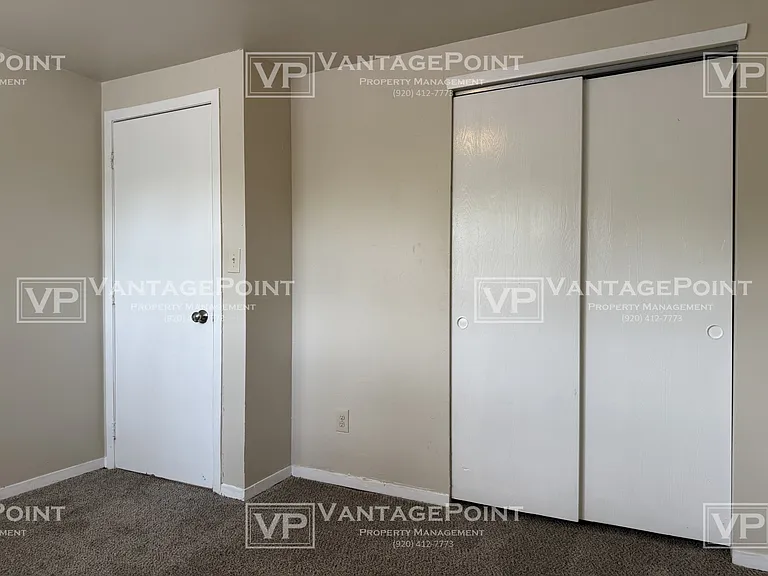 1823 Badger St #8 — Photo 13