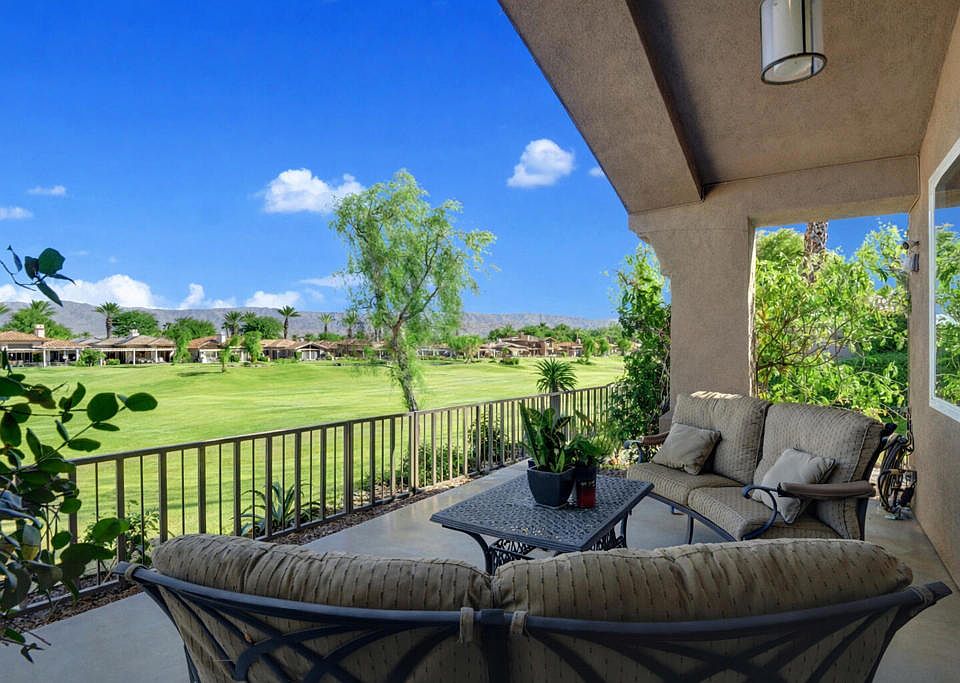 1st image of 440 Desert Holly Dr