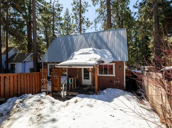 1032 Shepherds Dr, South Lake Tahoe, CA 96150
