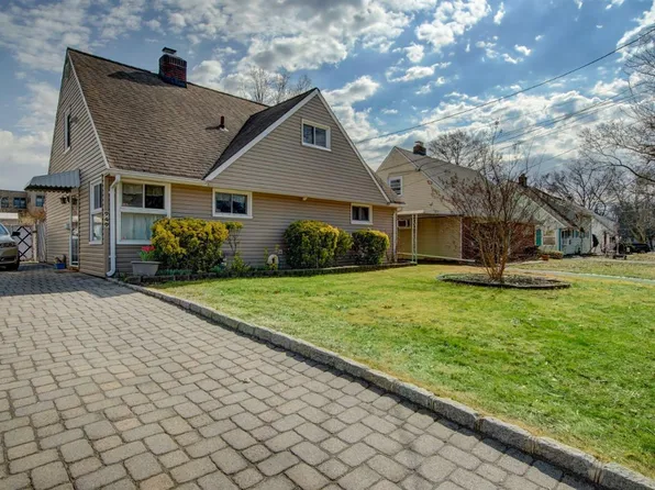 949 Richard Blvd, Rahway, NJ 07065