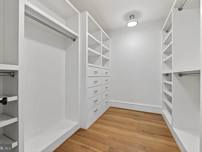 7002 River Oaks Dr — Photo 21