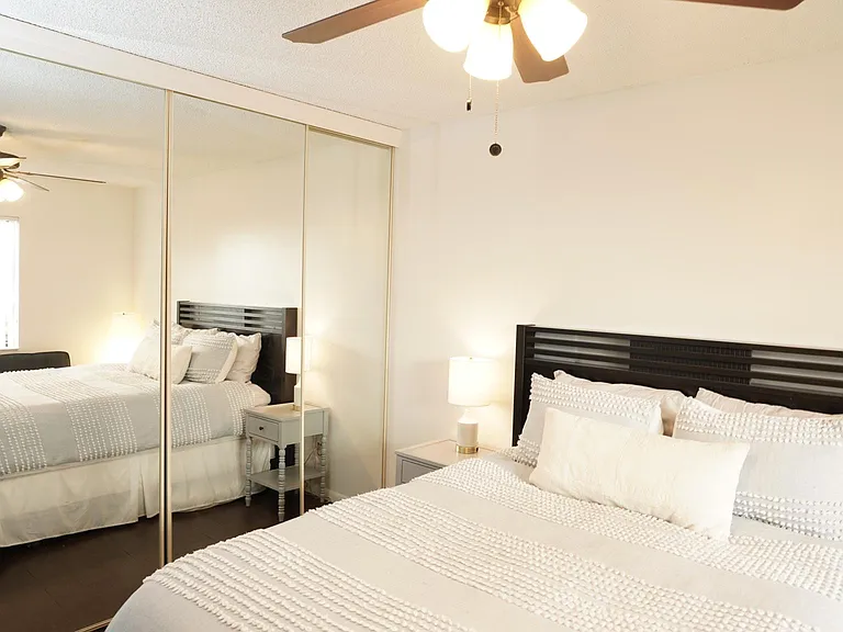 100 Pelican Pointe Dr #103 — Photo 15
